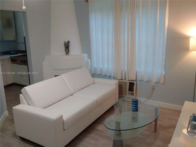 4 of 28 - 1525 Meridian Avenue #104, Miami Beach, FL