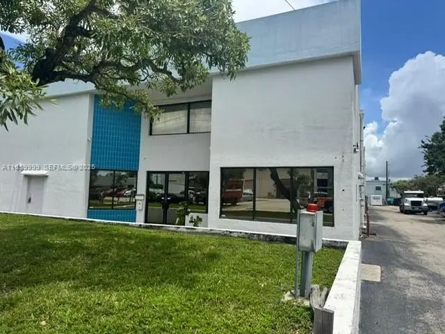 5300 Nw 12th Avenue #12, Fort Lauderdale