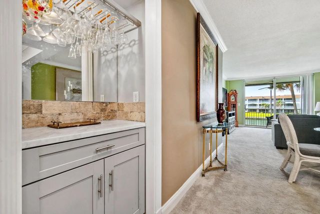 5 of 30 - 100 Paradise Harbour Boulevard #208, North Palm Beach, FL
