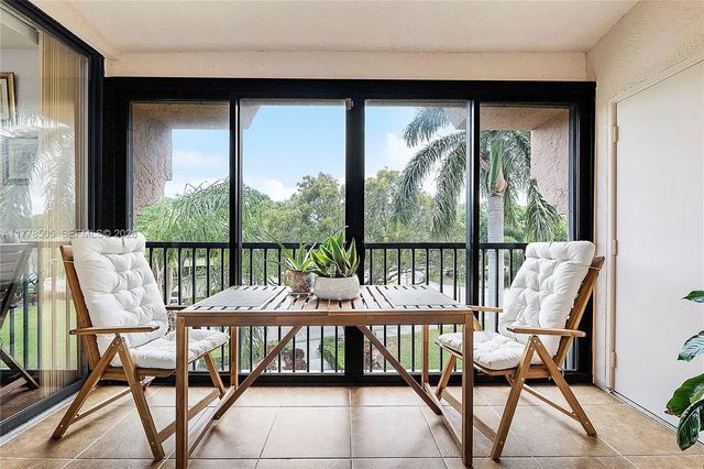 4101 E Coral Tree Circle #313, Coconut Creek