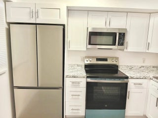 Photo of Listing #F10515172