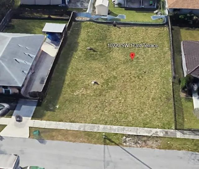 3 of 4 - 10220 Sw 173rd Terrace, Miami, FL
