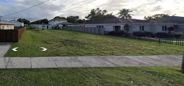 4 of 4 - 10220 Sw 173rd Terrace, Miami, FL