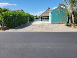 Photo of Listing #F10515527