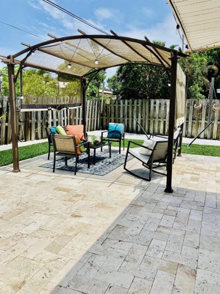 Photo of Listing #F10515600