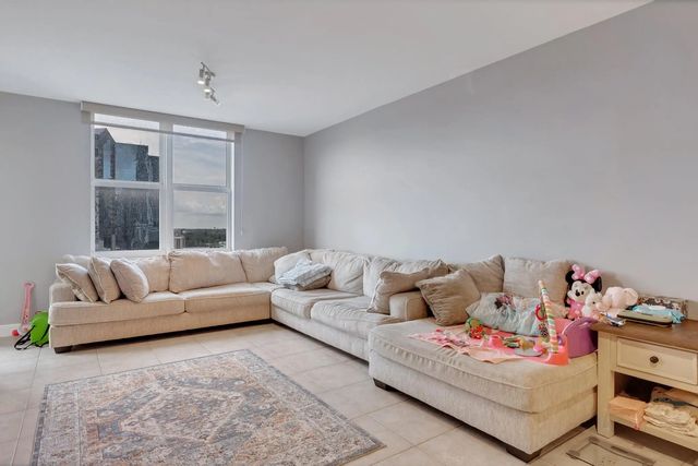 3 of 17 - 511 Se 5th Avenue #912, Fort Lauderdale, FL