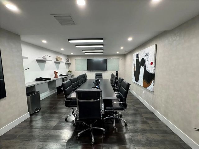 4 of 24 - 2719 Hollywood Boulevard, Hollywood, FL