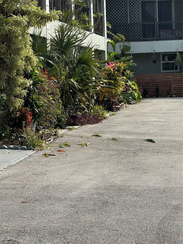 2452 Taylor Street #204, Hollywood