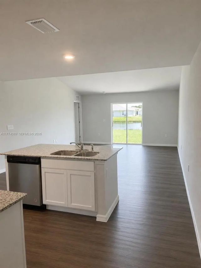 5 of 28 - 9084 Aegean Circle, Lehigh Acres, FL
