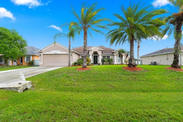 Photo of Listing #R11108217