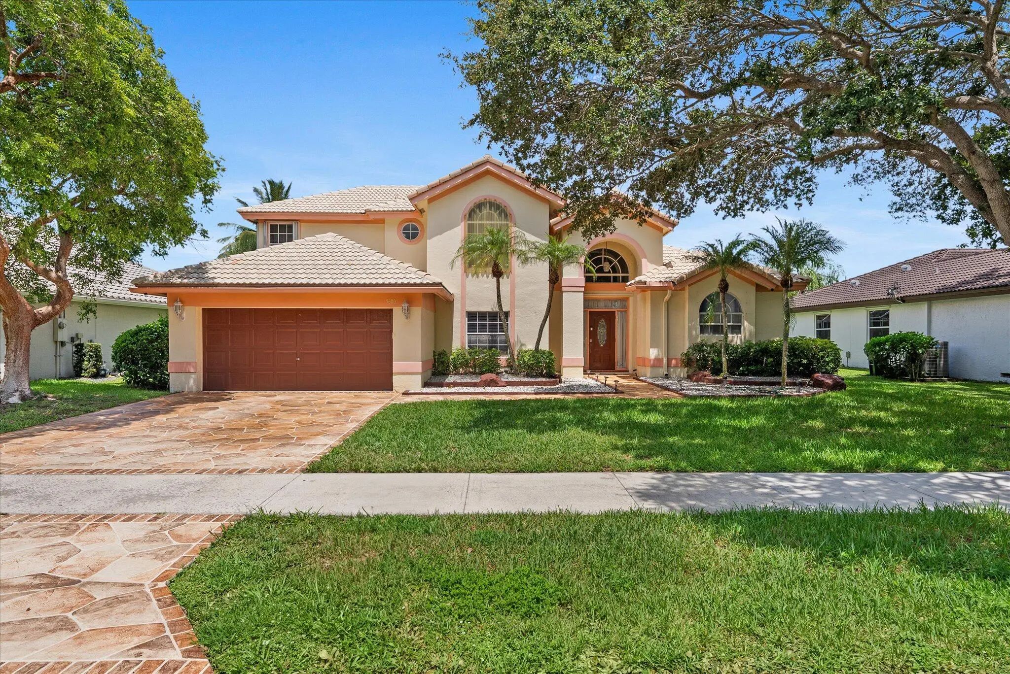 5600 Nw 38th Terrace, Coconut Creek