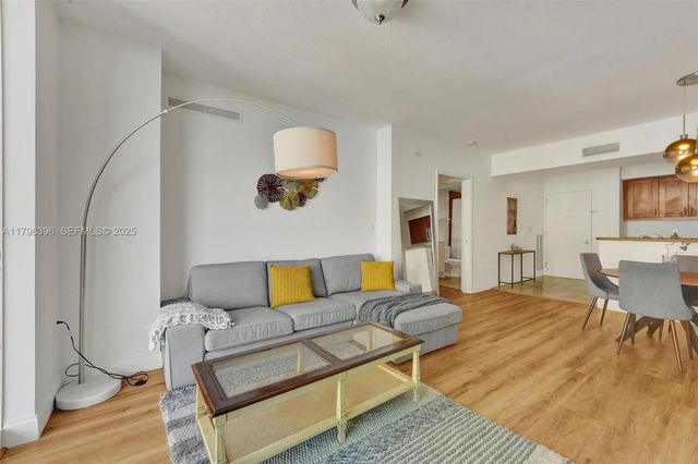 4 of 50 - 1745 E Hallandale Beach Boulevard #2105w, Hallandale Beach, FL