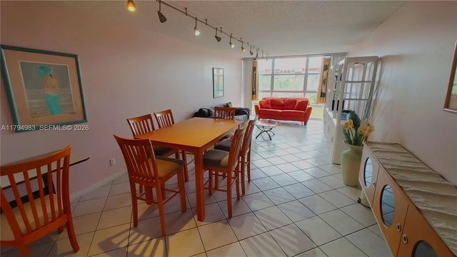 2 of 9 - 2101 Atlantic Shores Boulevard #415, Hallandale Beach, FL