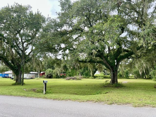 4 of 10 - 2070 Sw 8th Street, Okeechobee, FL
