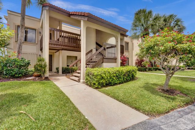 5306 Cedar Lake Drive #201, Boynton Beach
