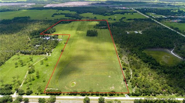 1432 Silver Lake Road, 