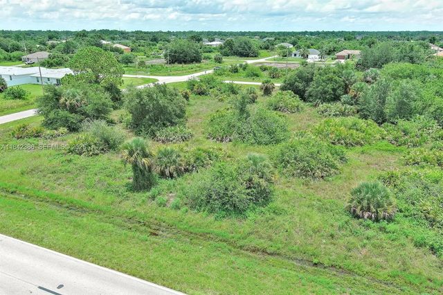 3 of 26 - 841 Milwaukee Boulevard, Lehigh Acres, FL