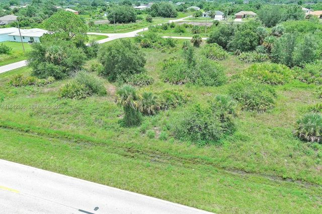 4 of 26 - 841 Milwaukee Boulevard, Lehigh Acres, FL