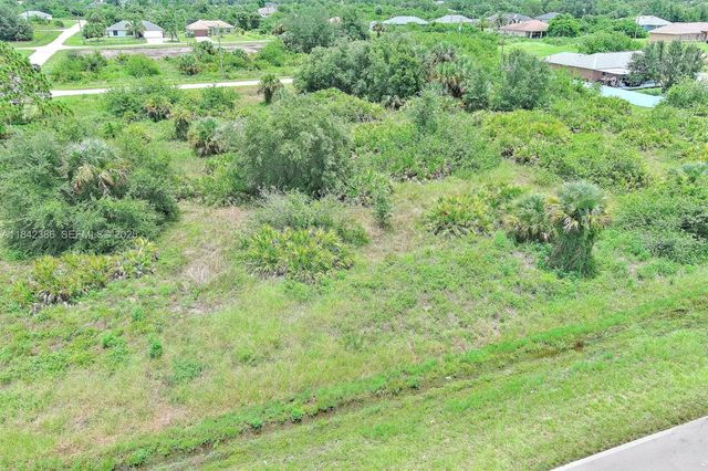 5 of 26 - 841 Milwaukee Boulevard, Lehigh Acres, FL