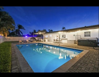 Photo of Listing #R11074818