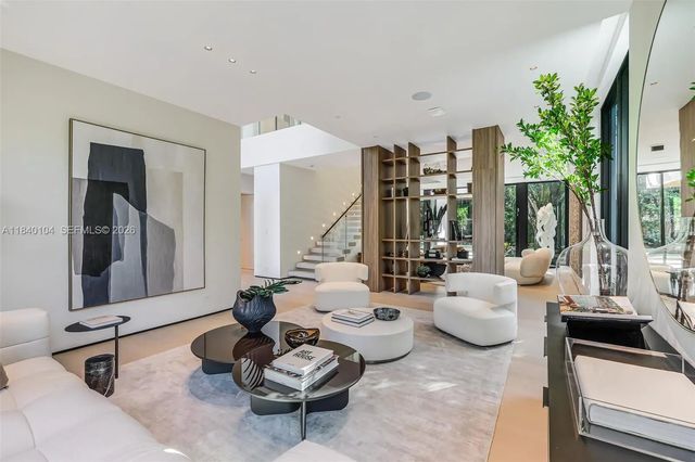 3 of 23 - 3860 Little Avenue, Miami, FL