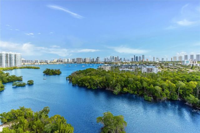 16385 Biscayne Boulevard #1221, North Miami Beach