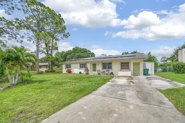 2 of 31 - 5107 Palm Drive, Fort Pierce, FL