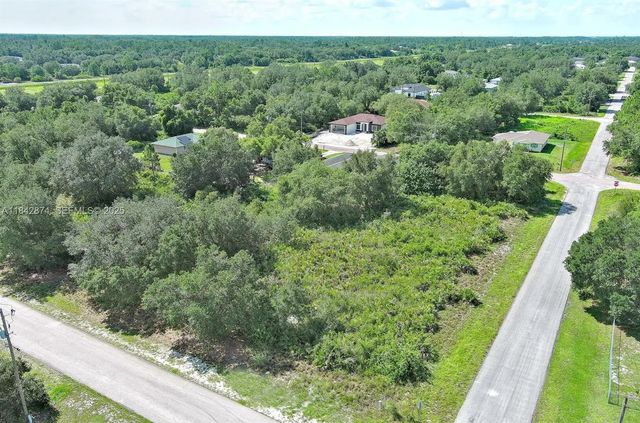 2517 W 67th Street, Lehigh Acres