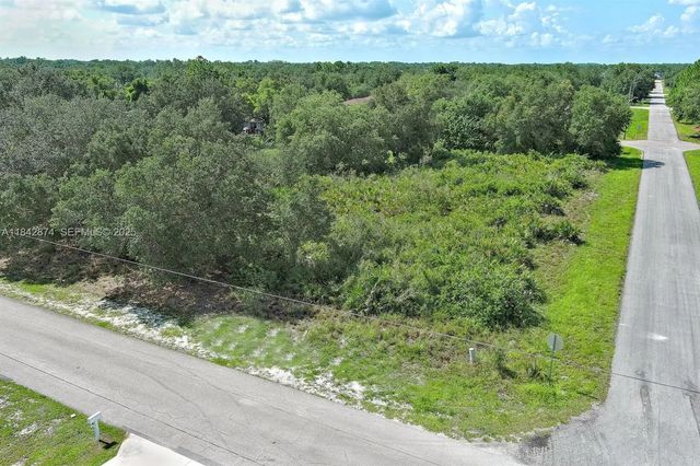 3 of 22 - 2517 W 67th Street, Lehigh Acres, FL