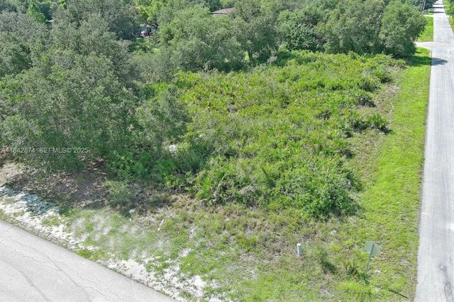 4 of 22 - 2517 W 67th Street, Lehigh Acres, FL