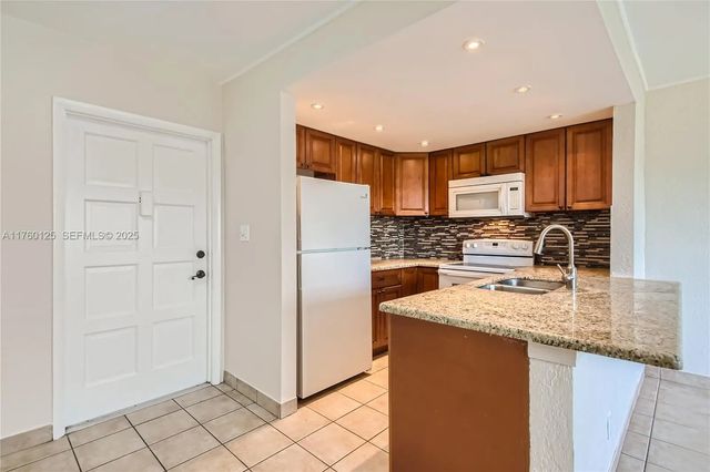 3 of 11 - 1855 Plunkett Street #406, Hollywood, FL