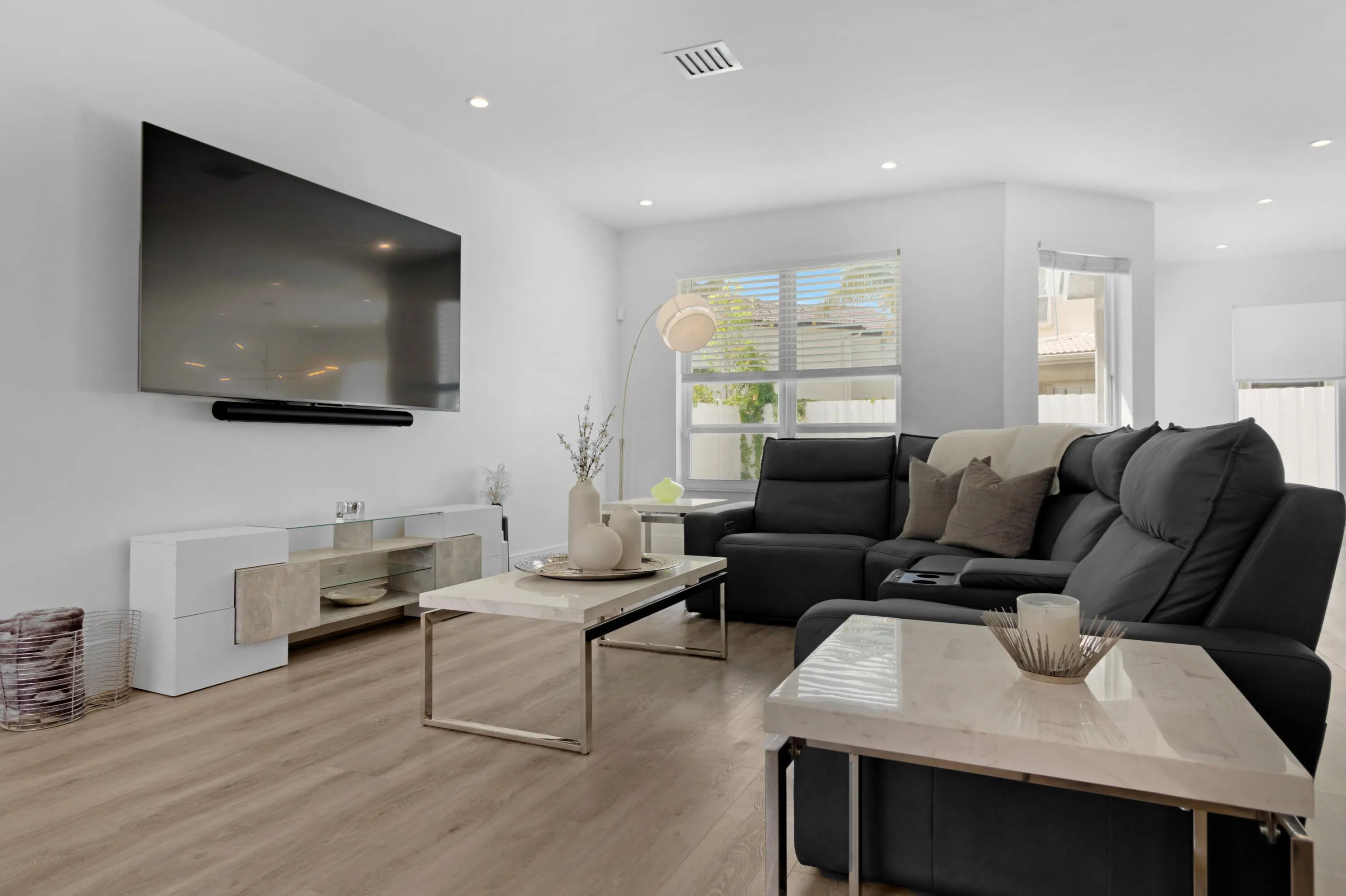 15052 Sw 18th Street, Miramar