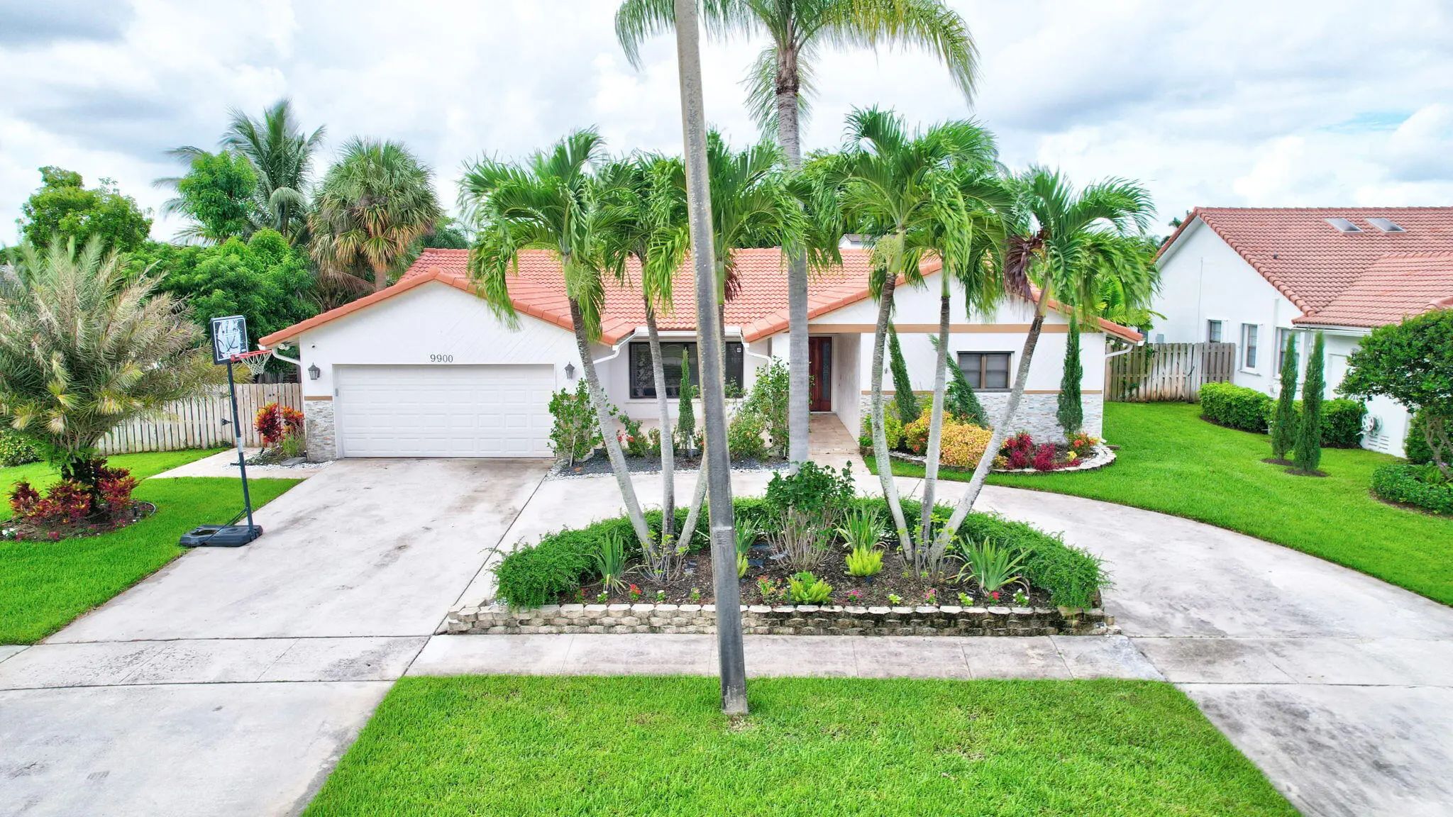 9900 Nw 11th Street, Plantation