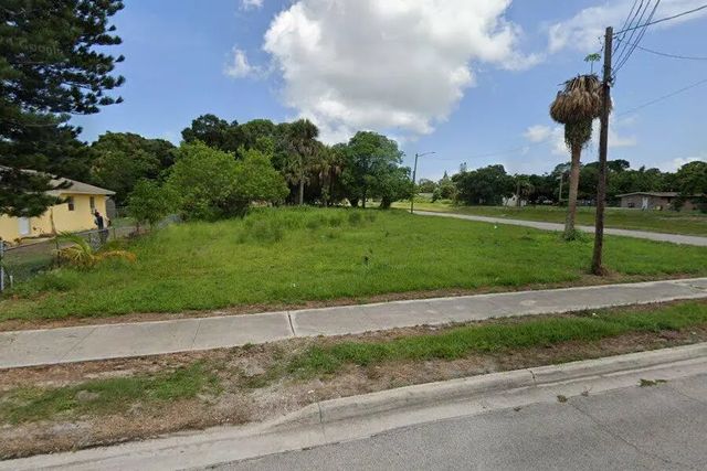 414 N 21st Street, Fort Pierce