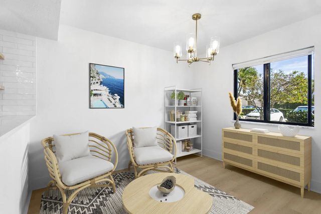 2 of 32 - 601 Seafarer Circle #101, Jupiter, FL