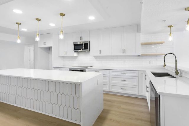 5 of 32 - 601 Seafarer Circle #101, Jupiter, FL