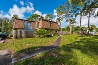 Photo of Listing #R11109243