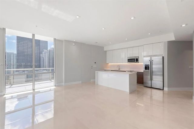 1010 Sw 2nd Avenue #ph03, Miami