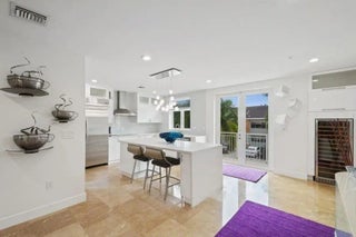 Photo of Listing #F10511852