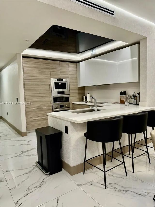3 of 26 - 330 Sunny Isles Boulevard #5-603, Sunny Isles Beach, FL