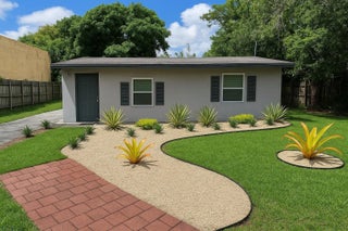 Photo of Listing #F10516077