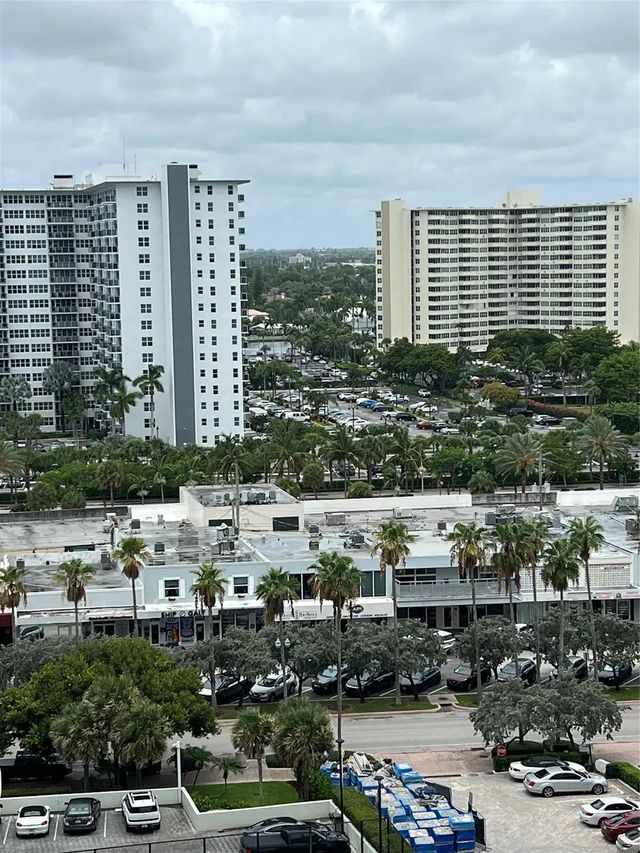 5 of 17 - 3410 Galt Ocean Drive #1101, Fort Lauderdale, FL