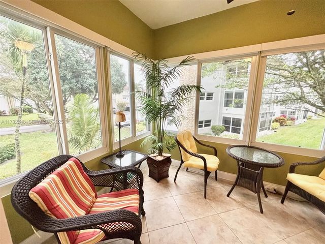 2 of 49 - 4806 Nw 36th Street #501, Lauderdale Lakes, FL