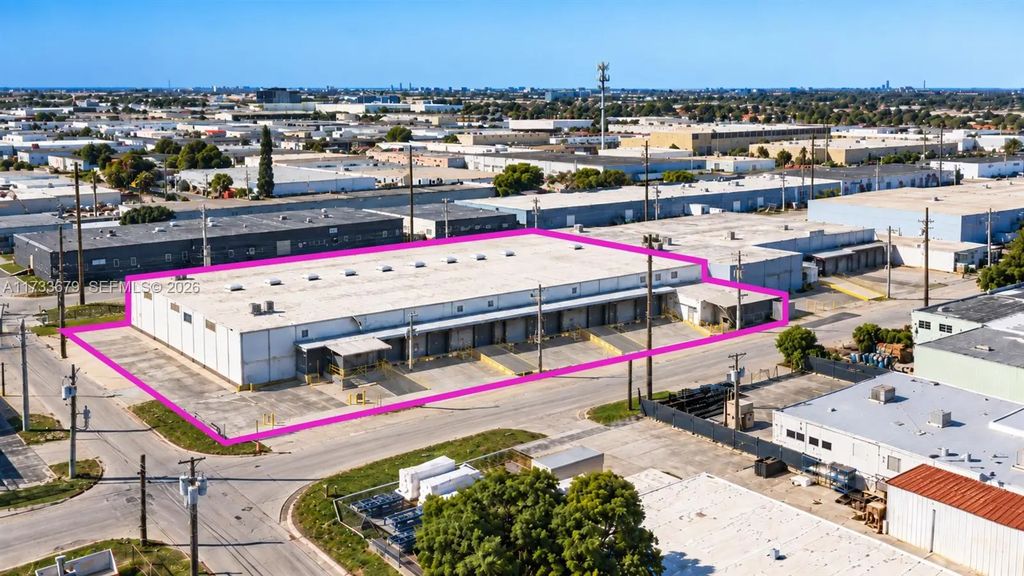 3510 Nw 60th Street, Miami