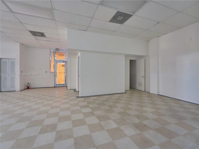 4 of 10 - 6211 Nw 7th Avenue #669-75, Miami, FL