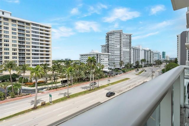 3 of 38 - 5601 Collins Avenue #615, Miami Beach, FL