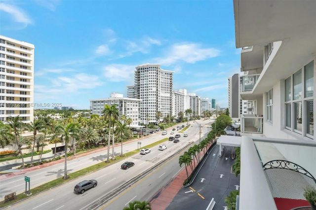 5 of 38 - 5601 Collins Avenue #615, Miami Beach, FL