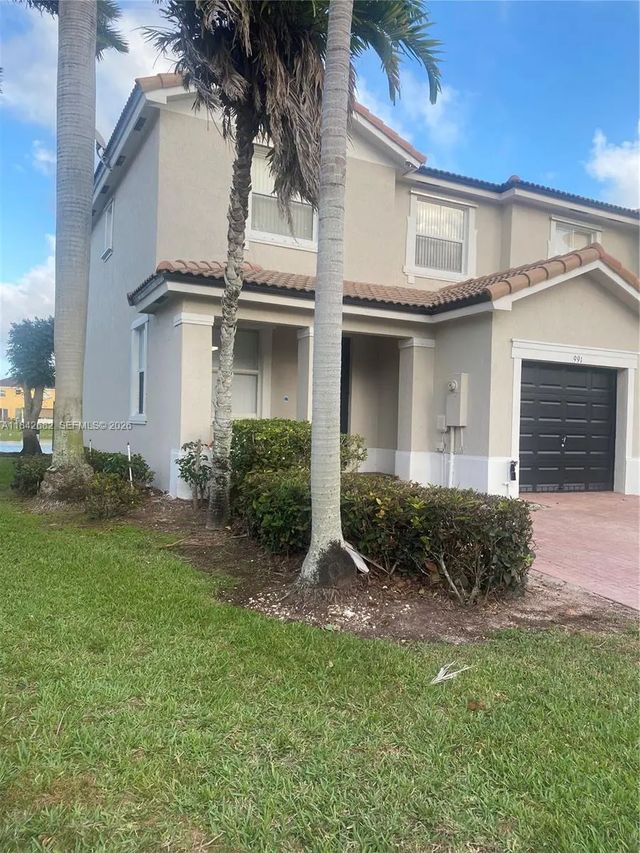 3 of 37 - 991 Ne 42nd Avenue #0, Homestead, FL