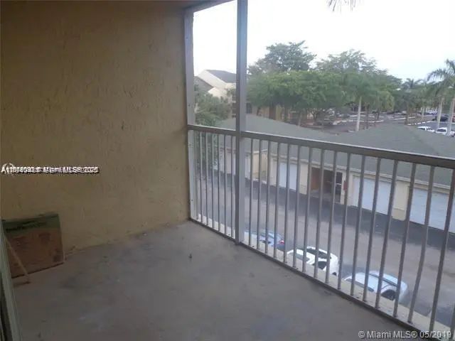 3 of 11 - 5686 Rock Island Road #129, Tamarac, FL
