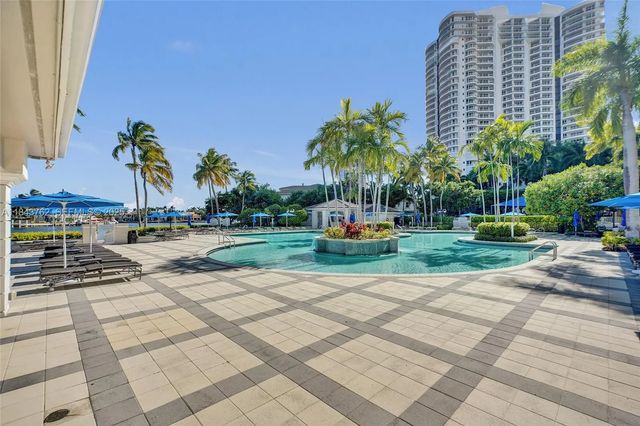4 of 100 - 21150 Point Place #406, Aventura, FL